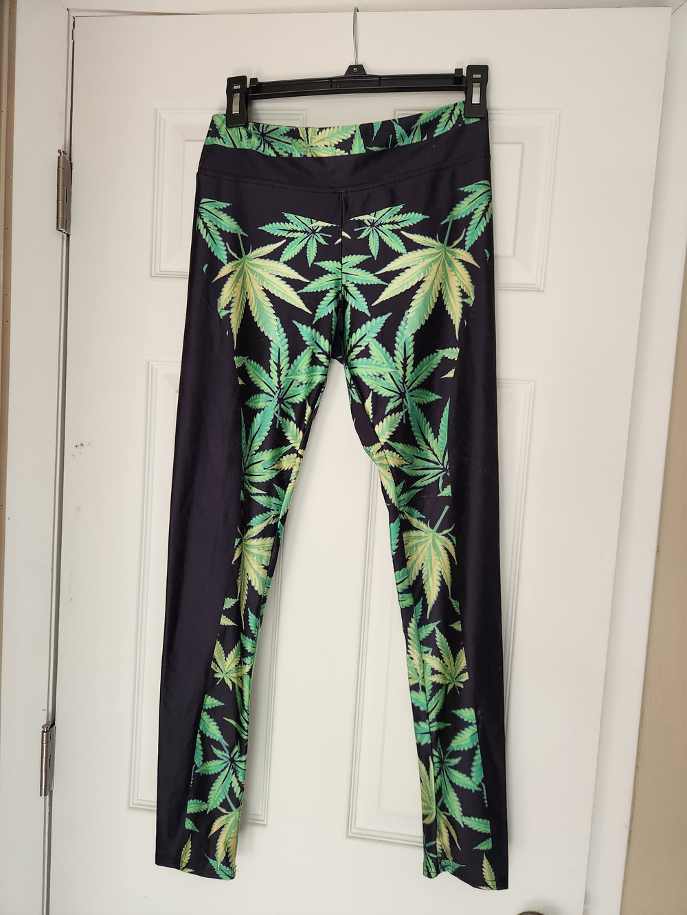 Black Leggings with Green Leaf Print